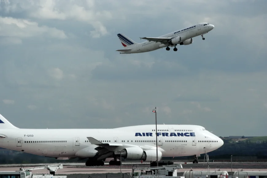 Grupul Air France – KLM a anunțat că preia o altă mare companie europeană / Reacția acesteia: „Suntem foarte fericiți”