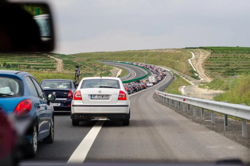 Carambol pe Autostrada Soarelui. A fost activat planul roșu de intervenție, iar traficul a fost blocat