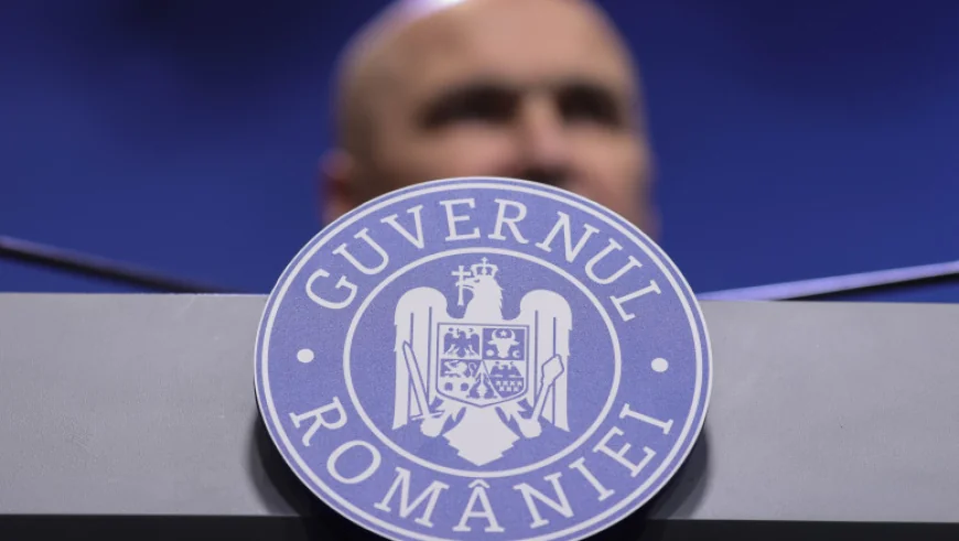 Sindicaliştii din Sănătate şi Educaţie protestează astăzi, în faţa Parlamentului, împotriva măsurilor fiscale propuse de noul Guvern