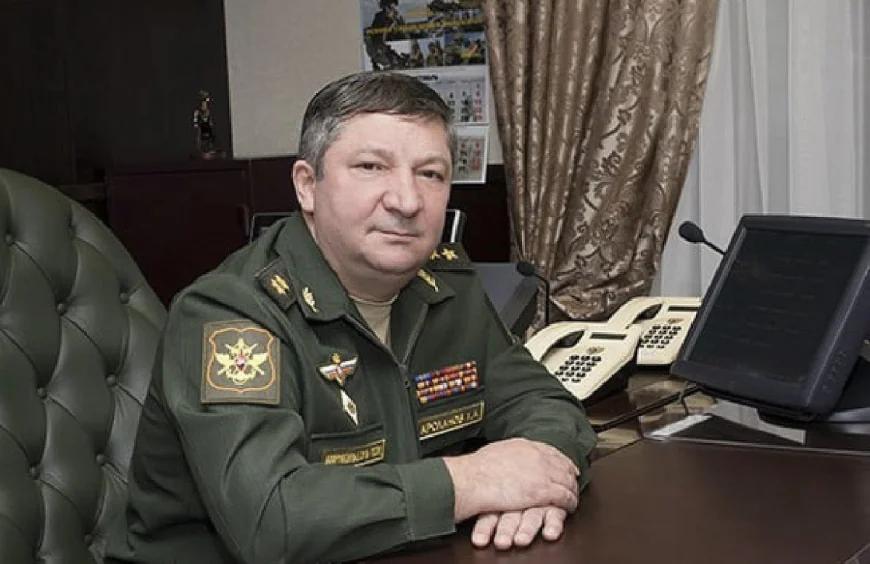 Fidelii lui Vladimir Putin. După adjunctul lui Şoigu, şi fostul adjunct al lui Gherasimov a fost condamnat la ani grei de închisoare