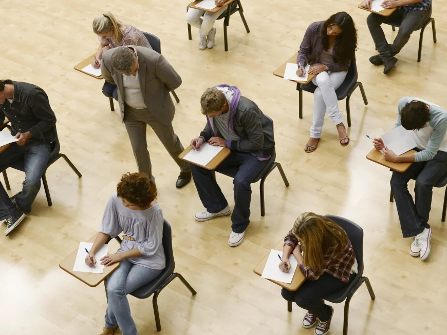 Titularizare 2025: Calendarul etapelor și lista centrelor în care se va desfășura evaluarea scrisă