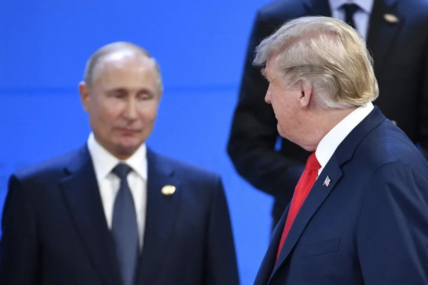 Donald Trump s-a lăudat că l-a amenințat pe Putin că „va bombarda Moscova în draci”. Reacția lui Putin: „Nu te cred” (CNN)