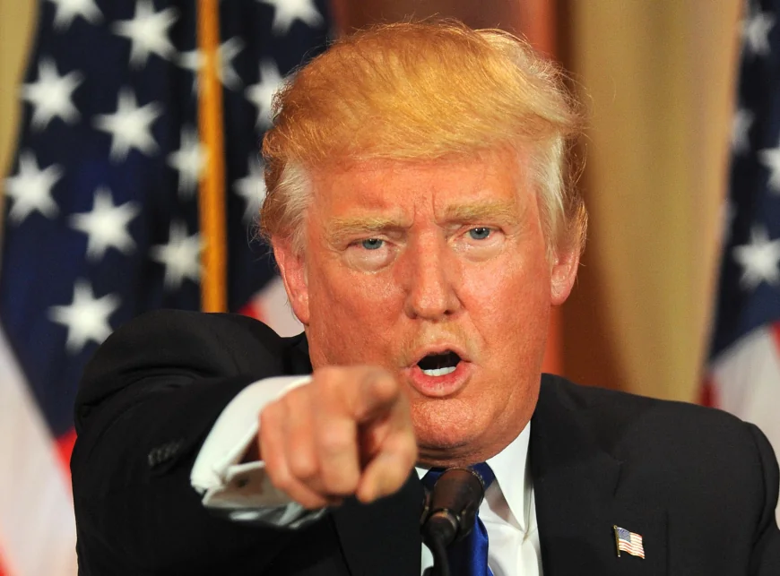 Un drum care duce la reşedinţa lui Trump din Florida a fost redenumit după preşedintele american