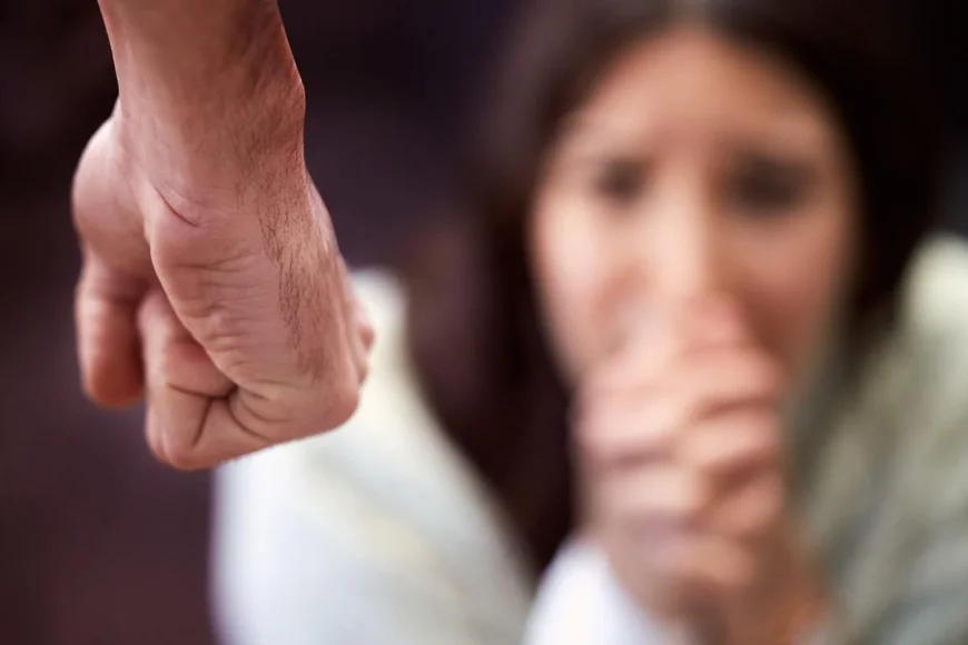 Sondaj INSCOP: 64,2% dintre români cred că au crescut cazurile de violență domestică împotriva femeilor