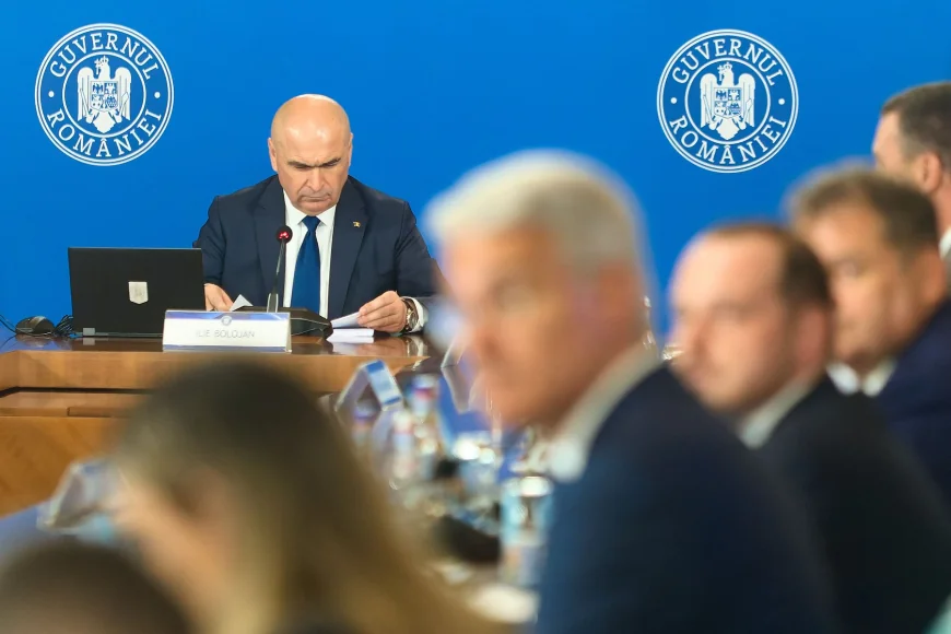 Guvernul explică de ce a cerut premierul Bolojan aprobarea și verificarea deplasărilor externe