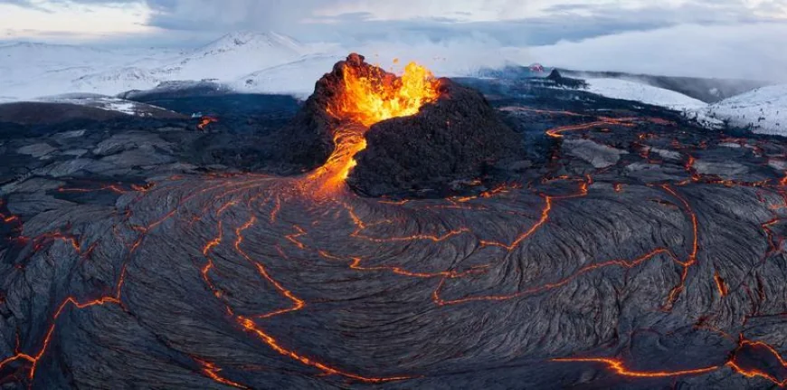 Legătura dintre ghețari și activitatea vulcanică. Schimbările climatice pot declanșa erupții de proporții