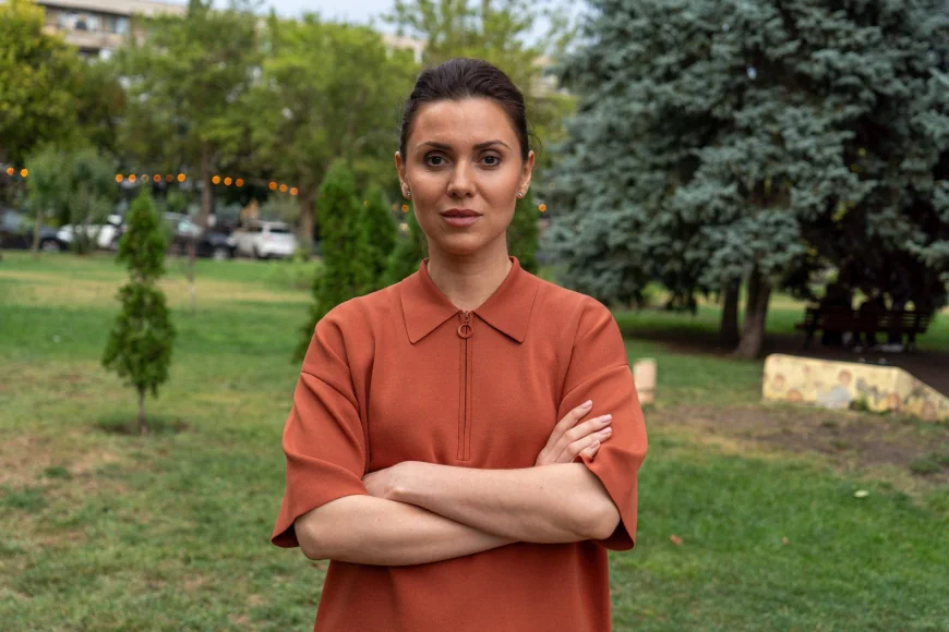 Cine ceilalți doi cetățeni moldoveni interziși în România: un fost premier și controversata jurnalistă Natalia Morari, care i-a luat un interviu lui Călin Georgescu