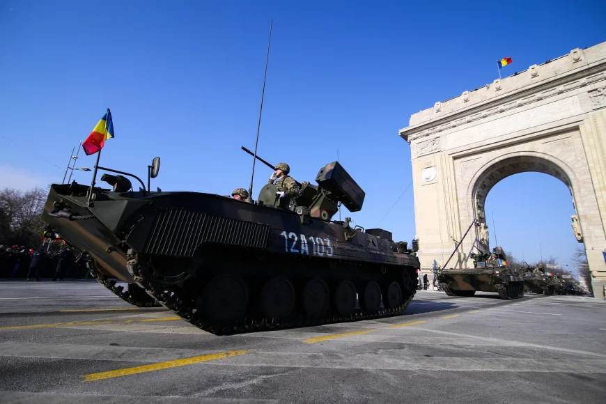 MApN dorește achiziționarea a 200.000 de arme, de diferite calibre, și a 246 de vehicule militare șenilate, toate fabricate în România