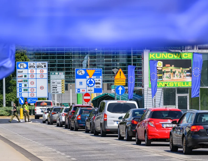 Trafic paralizat la granița Poloniei cu Germania. Cozi kilometrice din cauza controalelor recent introduse