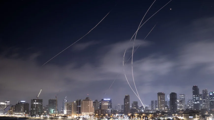 România va importa sistemul israelian Iron Dome. Ministrul Apărării: "O să ne protejeze și pe noi"