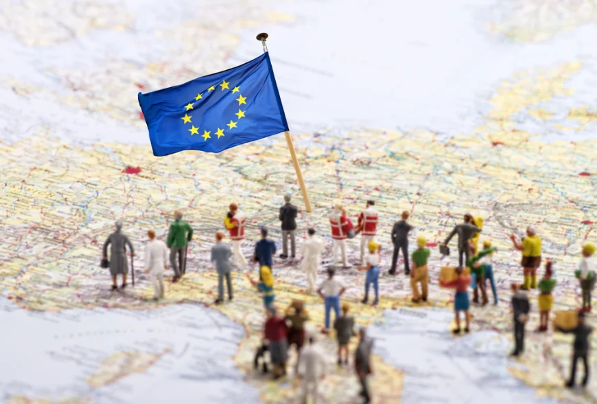 Populația UE a ajuns la un nivel record, de 450,4 milioane. Migrația este singurul motor care stă la baza creșterii