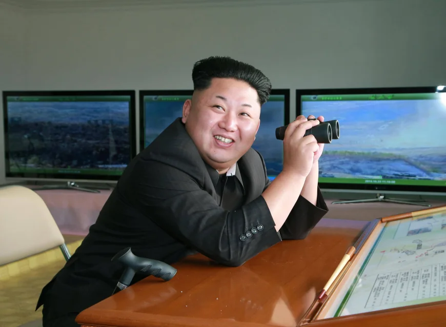Kim Jong Un continuă să îl aprovizioneze pe Vladmir Putin. Câte dintre obuzele trase în Ucraina sunt din Coreea de Nord