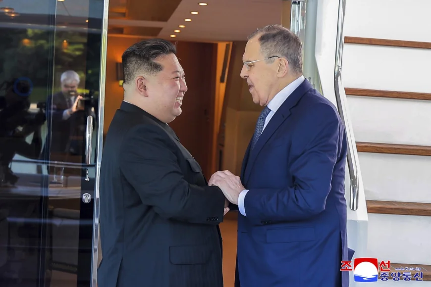 Coreea de Nord, aliat necondiționat al Rusiei în războiul din Ucraina. Ce promite Kim Jong Un