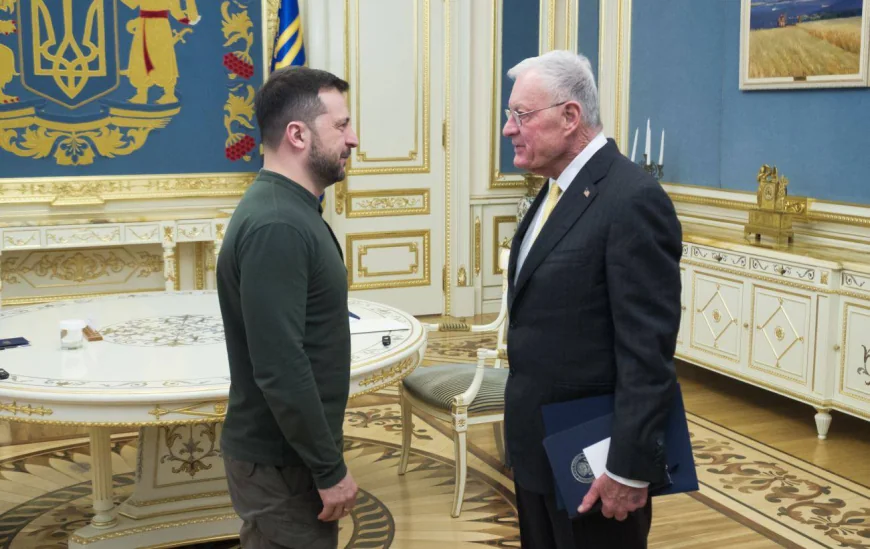 Trimisul special al lui Donald Trump a ajuns la Kiev. Ce subiecte va discuta generalul american în săptămâna în care va sta în Ucraina