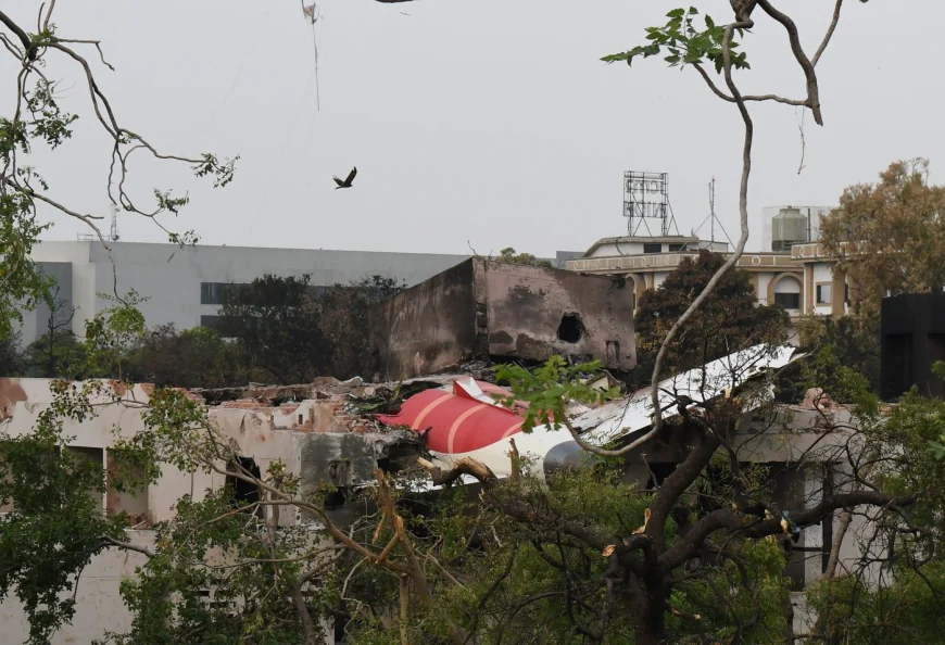 India a ordonat inspecții la toate avioanele Boeing, după publicarea primelor concluzii despre accidentul grav din iunie