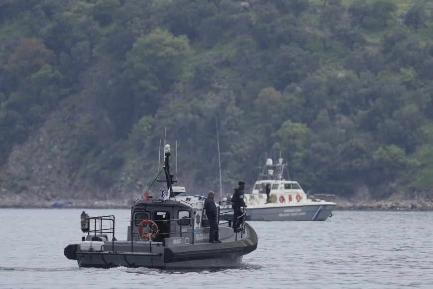 O navă a Frontex s-a scufundat în Marea Egee în timpul unei operaţiuni de salvare a unor migranţi