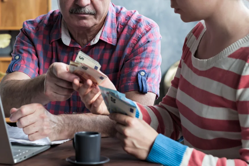 Cele 9 scenarii pe care să le ai în vedere ca să nu ajungi un pensionar sărac