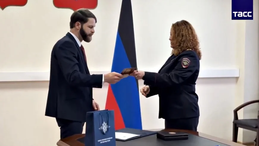 VIDEO Americanul care a spionat pentru armata rusă din interiorul Ucrainei a primit pașaportul rusesc la Moscova: „Este un semn de respect și recunoștință”