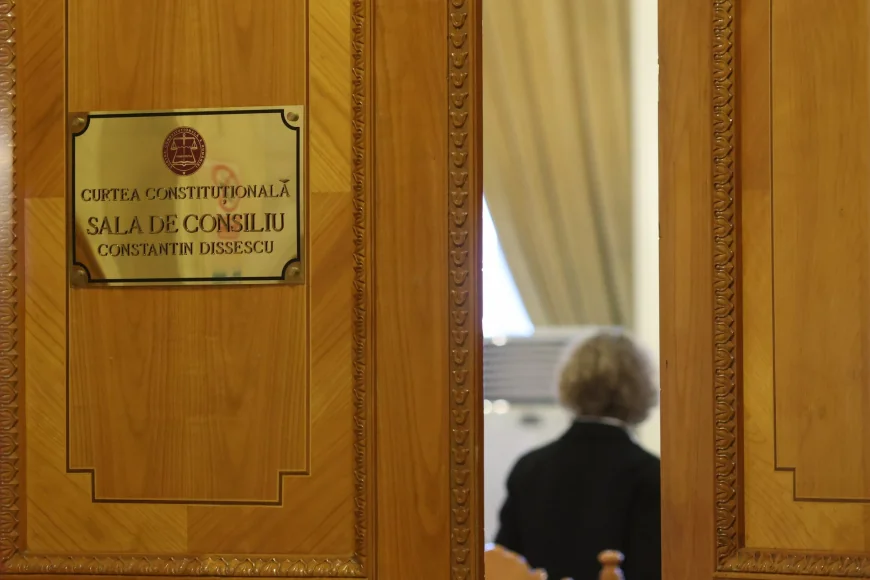 Judecătorii CCR pot pierde indemnizația de 36.000 de euro de la finalul mandatului. Proiect depus la Senat de parlamentari ai puterii