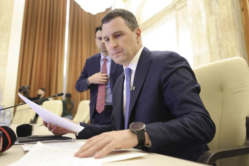 Pensiile și salariile cresc într-un singur scenariu. Termenul înaintat de vicepremierul Tanczos Barna