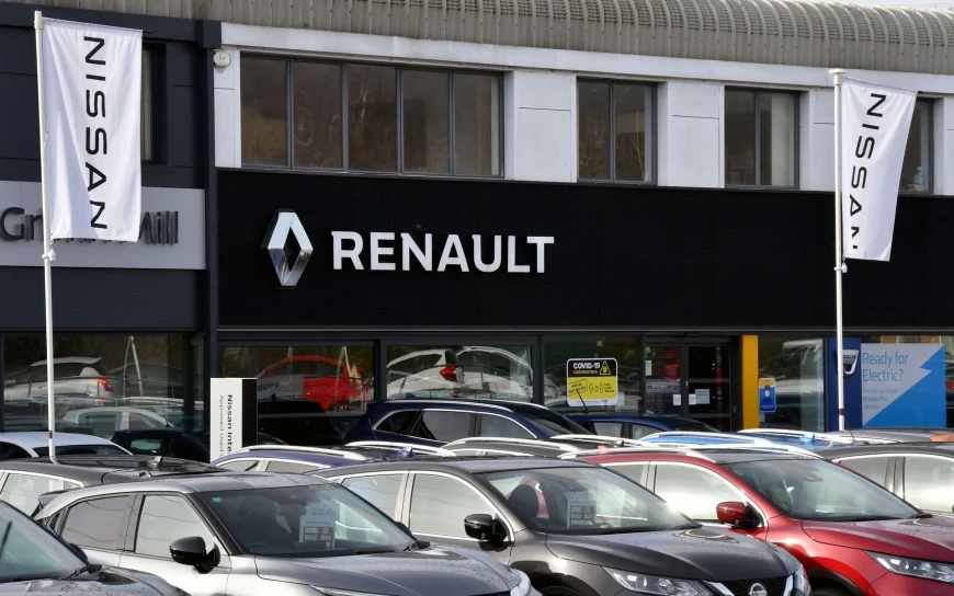Prețul acțiunilor Renault s-a prăbușit după ce producătorul auto și-a publicat estimările financiare pentru restul anului