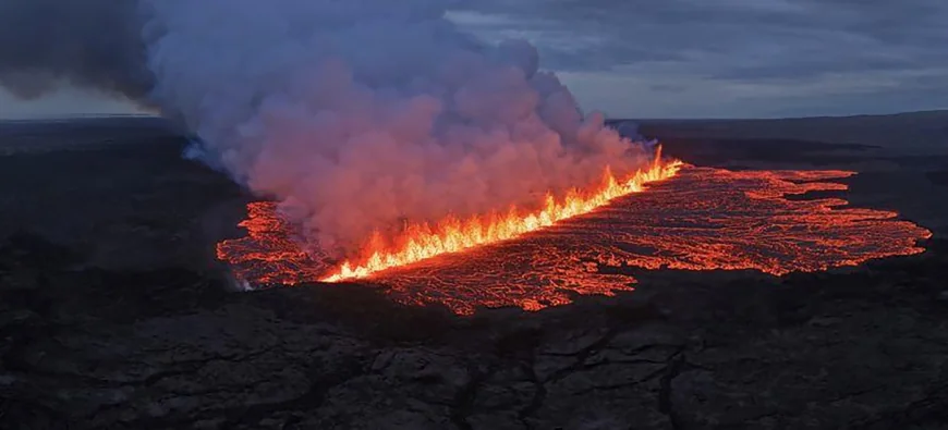 VIDEO Imagini spectaculoase de la erupția vulcanică din Islanda, a noua în zonă în aproximativ un an și jumătate