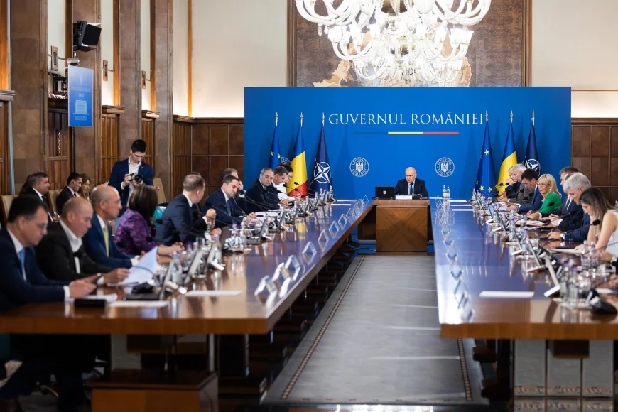 Nicușor Dan a promulgat legea privind abilitarea Guvernului de a emite ordonanțe pe durata vacanței parlamentare