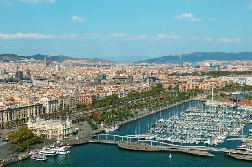 Cu milioane de vizitatori pe an, Barcelona ia o nouă măsură împotriva turismului