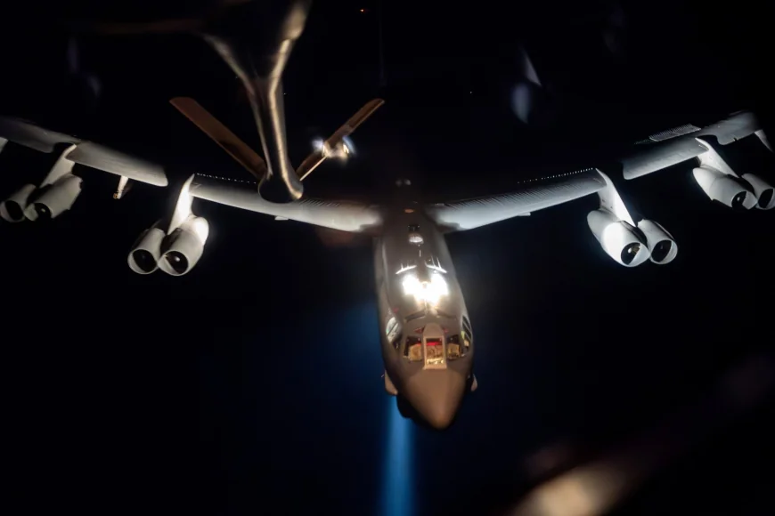 Cu bombardiere americane B-52 Stratofortress în costa lor, rușii au răbufnit: „Prezintă toate semnele pregătirii unui conflict armat”