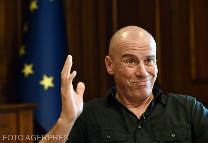 Spectacolele de teatru, concertele și accesul la muzee riscă să fie suspendate în weekenduri, afirmă ministrul Culturii. El dă vina pe sindicate și face o comparație cu chelnerii