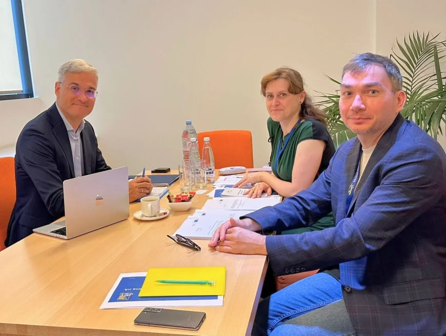 Ministrul Pîslaru, despre banii alocați României în următorul buget european: „O sumă bună la prima vedere, dar vine cu condiții stricte”