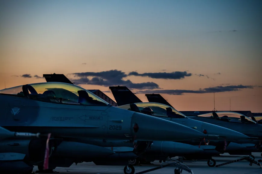 România a participat la reuniunea Grupului de Contact pentru Ucraina. Importanţa Centrului de Instruire F-16 de la Fetești, evidențiată
