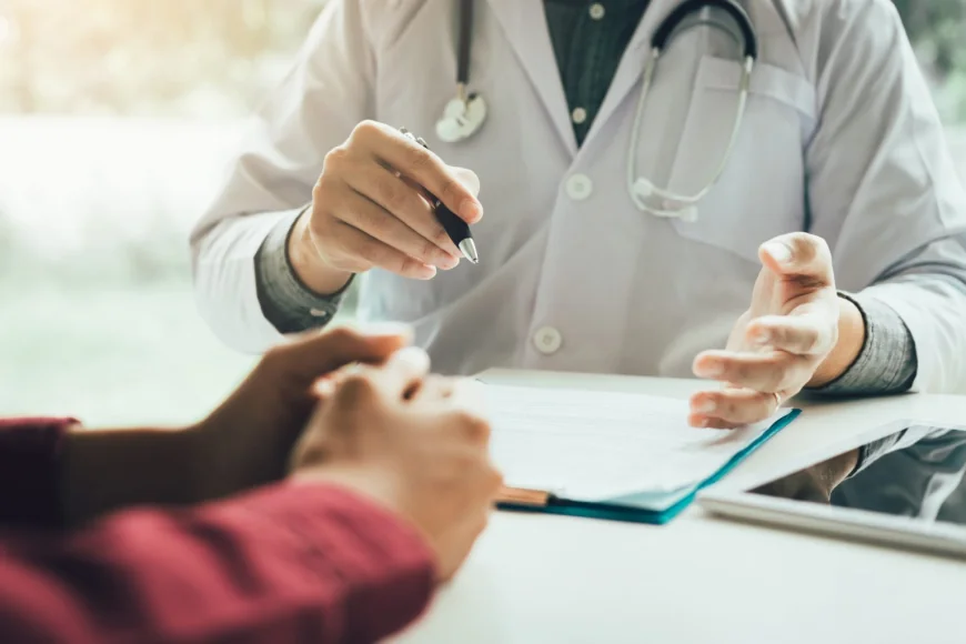 Zeci de nereguli descoperite la concedii medicale acordate de 200 de medici. Președintele CNAS: Nu vreau să dăm o percepţie negativă