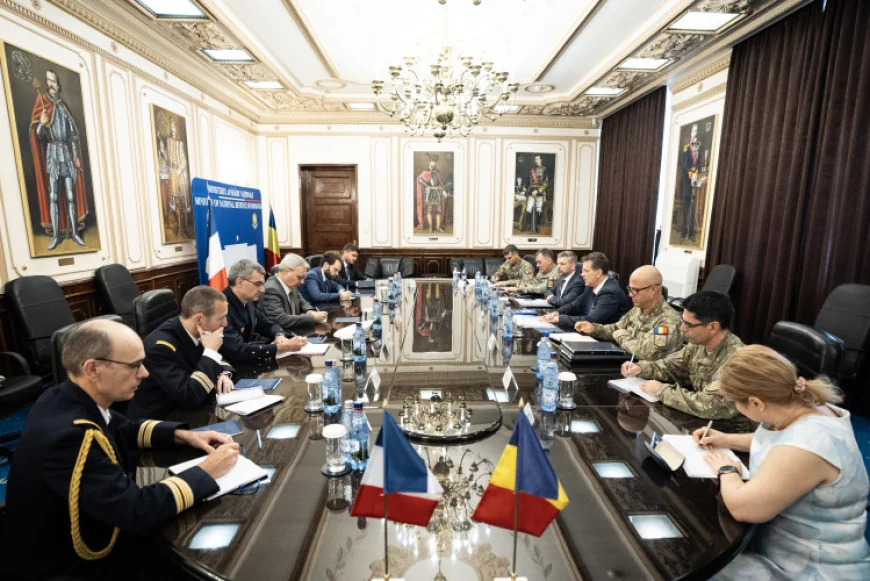 Ministrul apărării s-a întâlnit cu directorul Direcției de Armamente din Franța. Cei doi au discutat despre cooperarea militară în NATO